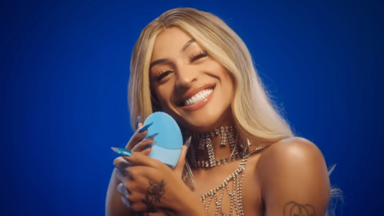 Pabllo Vittar vai gravar clipe “111 (Deluxe)” para single inédito