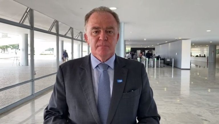 “É uma quebra da barreira ideológica da origem da vacina”, diz Casagrande