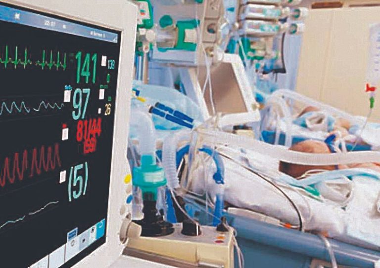 EUA têm mais hospitalizados por covid-19 agora do que na 1ª onda