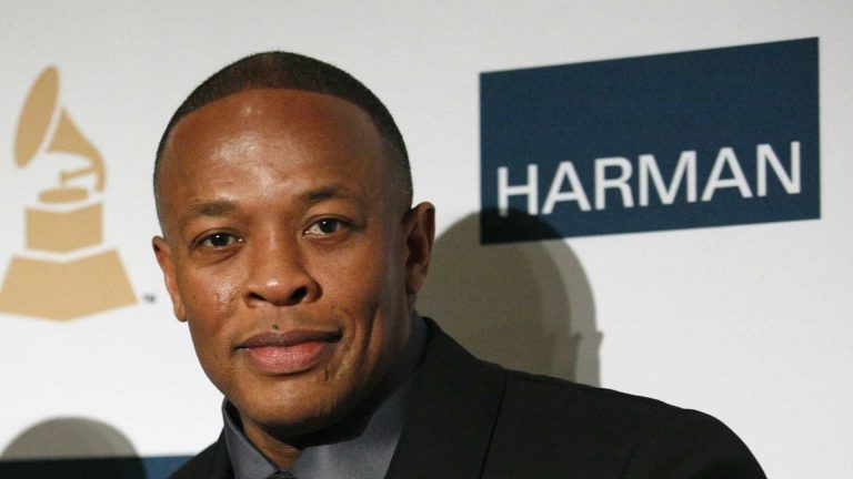 Dr. Dre obteve alta e recebe cuidados em casa após aneurisma cerebral