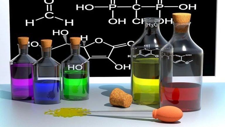 Química: sete temas mais abordados no Enem nos últimos dez anos