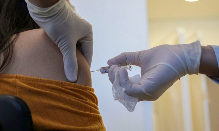 Prefeituras capixabas alertam para o golpe da vacinação contra covid