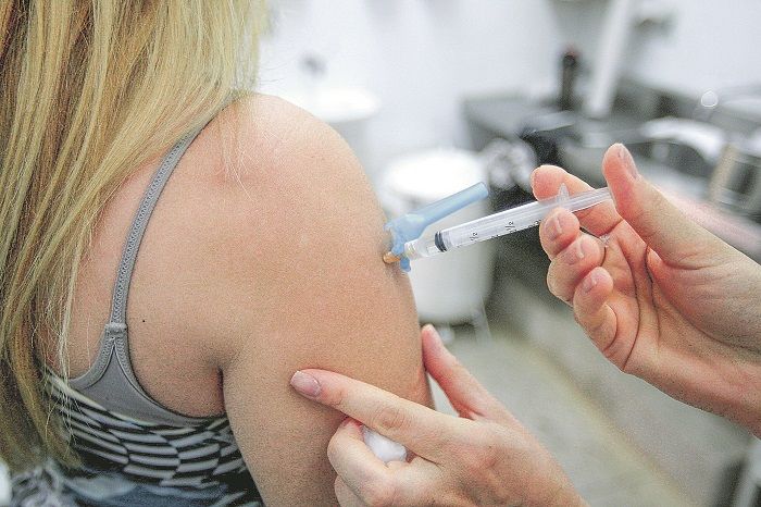 Espírito Santo rebate Ministério da Saúde sobre falta de seringas e agulhas
