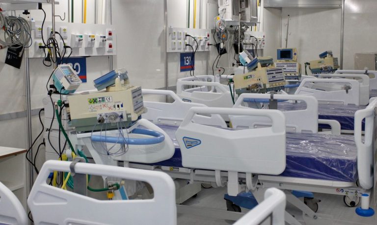 Aumentam as mortes por Covid-19 de pessoas com menos de 60 anos