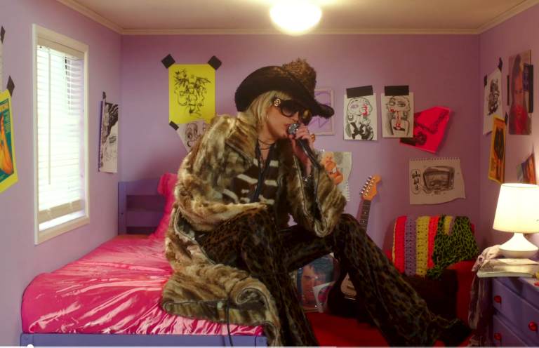 Miley Cyrus participou do Tiny Desk Concert, popular série da internet
