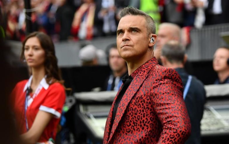 Robbie Williams ganhará cinebiografia com diretor de “O Rei do Show”