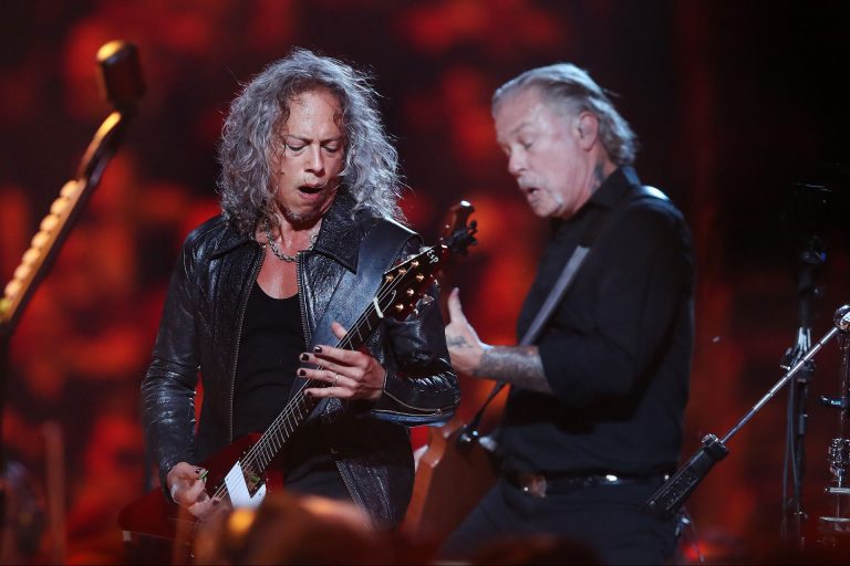 Marco histórico do Metallica: show “S&M2” chega ao Brasil em DVD