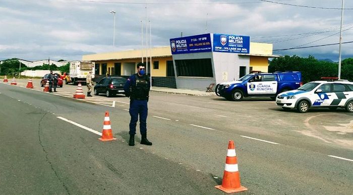 Vila Velha realiza barreira sanitária nos acessos da cidade