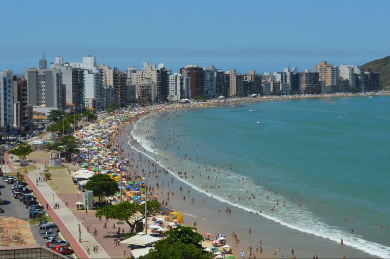 Quarentena pode gerar R$ 50 milhões de prejuízo para Guarapari, diz CDL