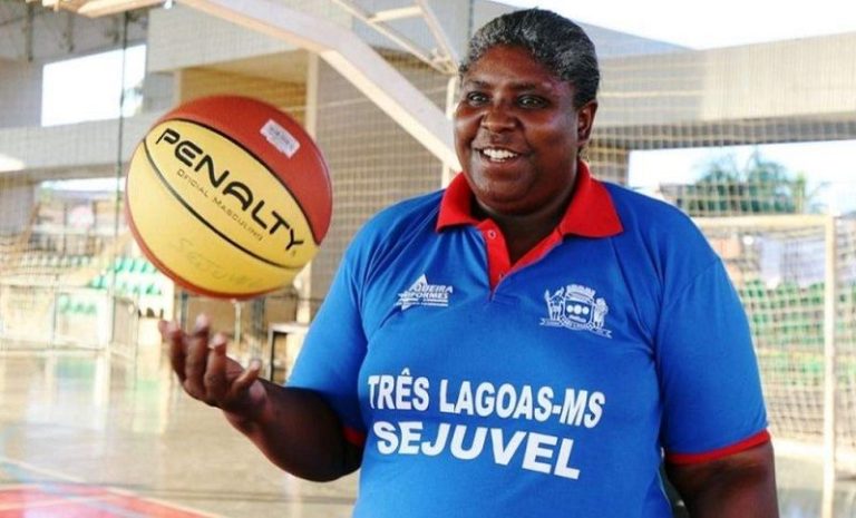 Campeã mundial de basquete, Ruth de Souza morre de covid