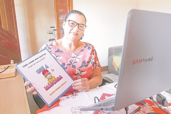 Professores vão começar a ser vacinados no dia 15 deste mês