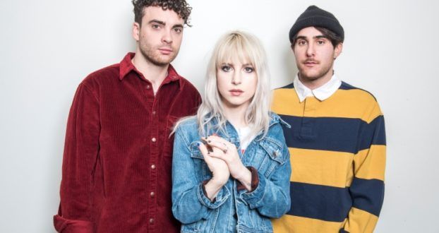 Hayley Williams confirma colaboração musical com Paramore