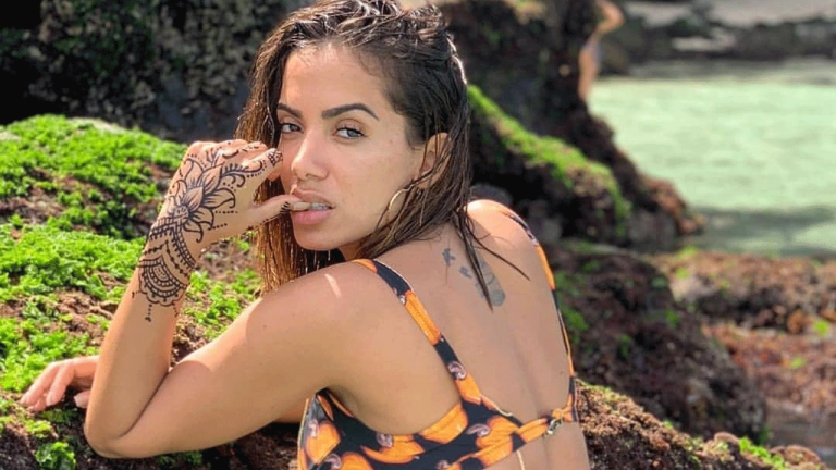 Revista Forbes revela fortuna de Anitta, US$ 100 milhões!