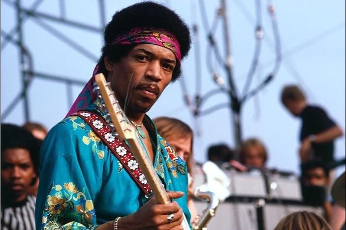 Revista elege cover de Jimi Hendrix, melhor já feita para Bob Dylan