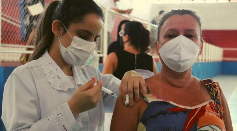 Morador de Vila Velha que está fora da lista da segunda dose vai poder inserir nome em site