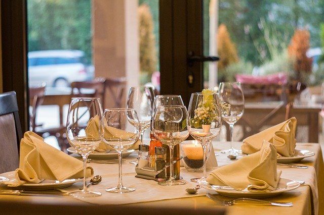 Prefeitura de Vitória autoriza abertura de restaurantes no Dia das Mães