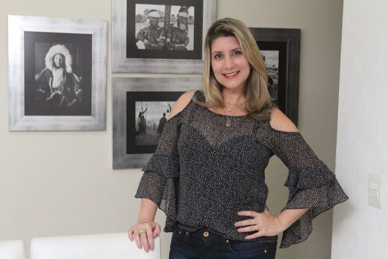 Covid | Advogada recebe alta após internação em UTI: “Deus me deu uma nova chance”