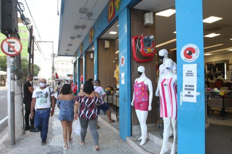Vitória, Serra e Viana voltam para risco baixo de contágio da Covid