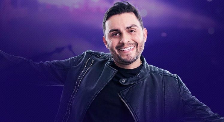 Mano Walter lança “Encanto da Serpente” com aposta em 4D