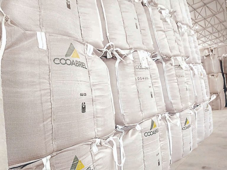 Cooperativa entre as maiores empresas do Estado
