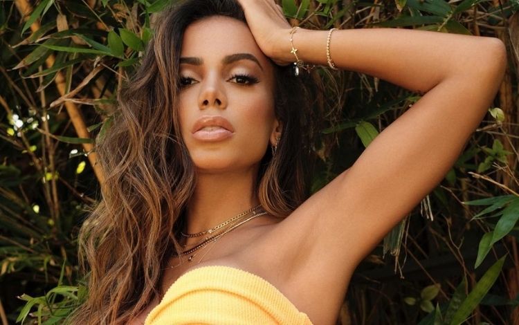No topo, Anitta descarta plano para DVD ou gravação de show