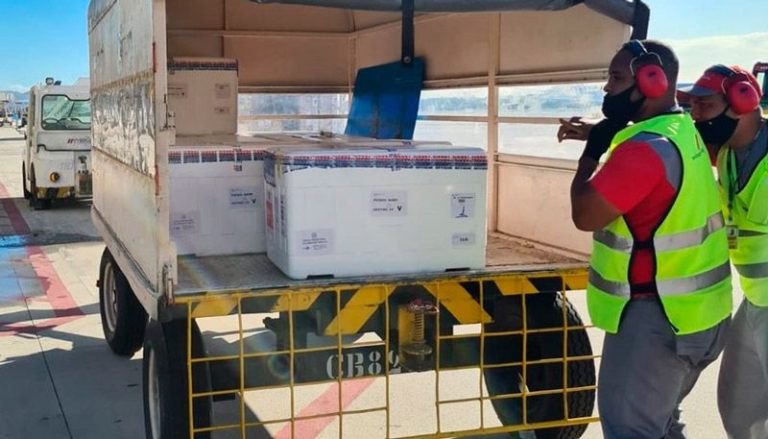 Estado recebe 81.900 doses de vacina contra a covid-19