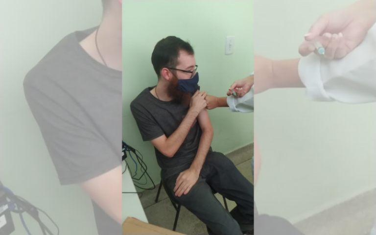 Estudantes que vão estudar fora do País recebem vacina contra covid