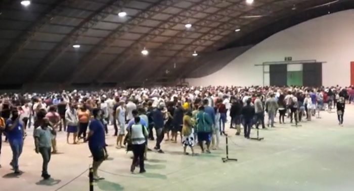 Vacinação no Pavilhão de Carapina teve 1.550 pessoas a mais