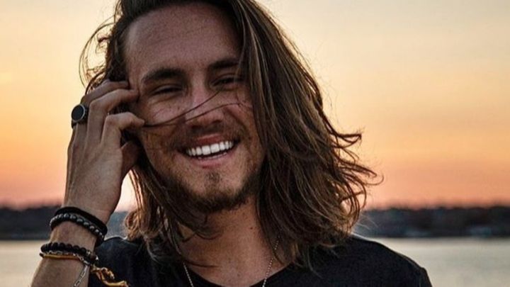 Vitor Kley lança inédito projeto infantil “A Turma do Menino Sol”
