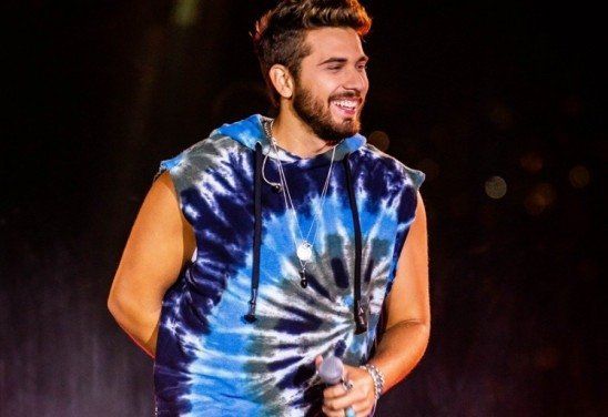 Gustavo Mioto estreia no Top 10 Global do Spotify