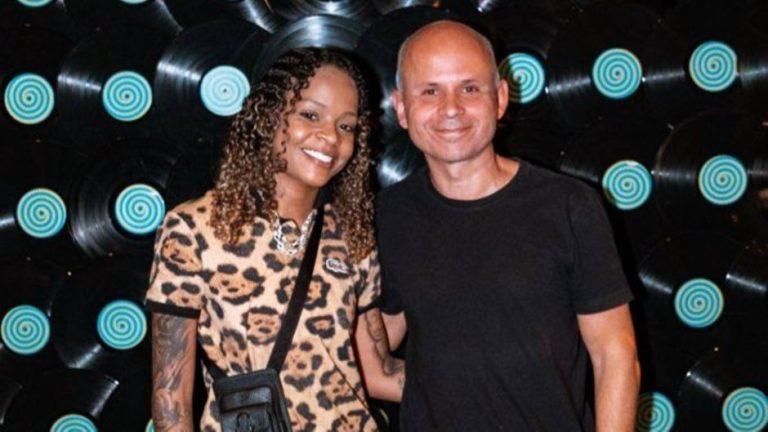 ‘Rainha dos Fluxos’ MC Dricka assina contrato com a Som Livre