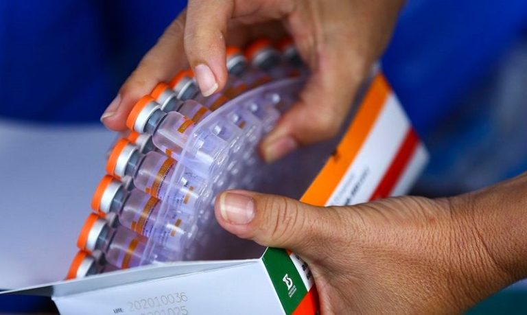Anvisa determina recolhimento de lotes interditados da Coronavac