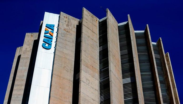 Caixa abre concurso exclusivo para pessoas com deficiência. Salário é de R$ 3 mil