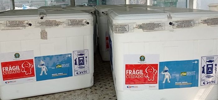 Estado recebe mais de 97 mil doses de vacinas contra covid