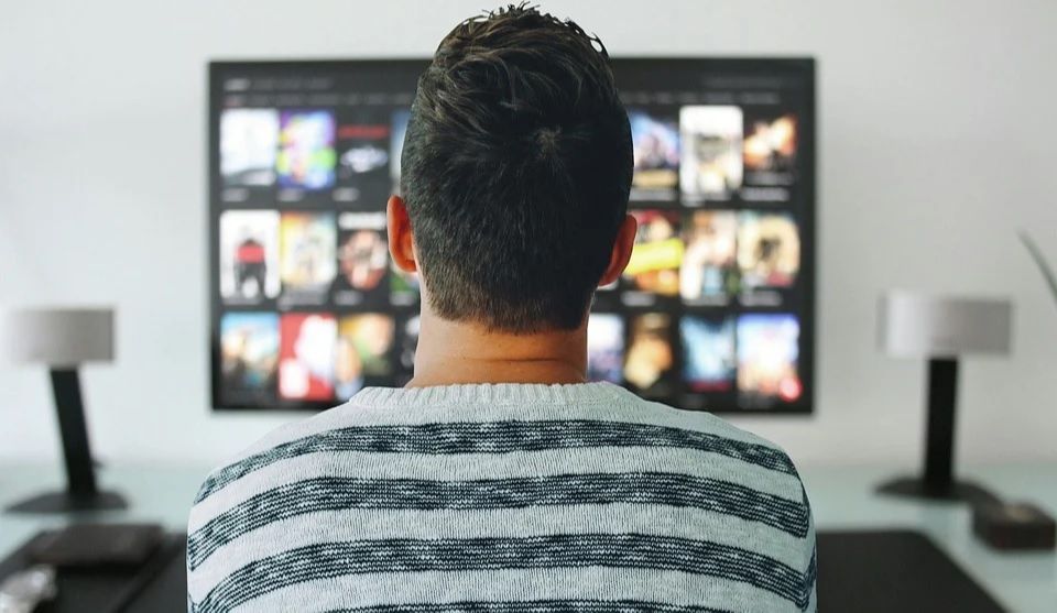 Filmes e séries que podem ajudar na preparação para o Enem