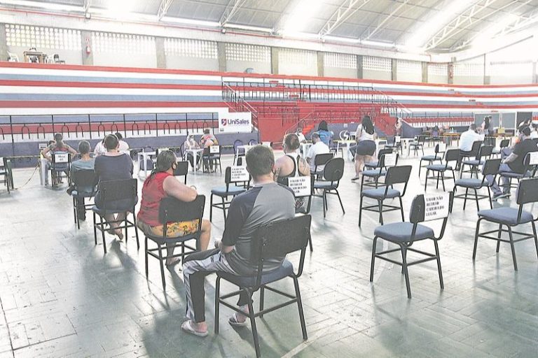 Estado tem 180 mil que ainda não tomaram 2ª dose