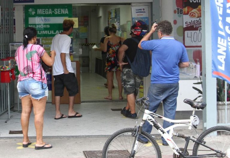 Loterias fizeram sete milionários no Estado este ano