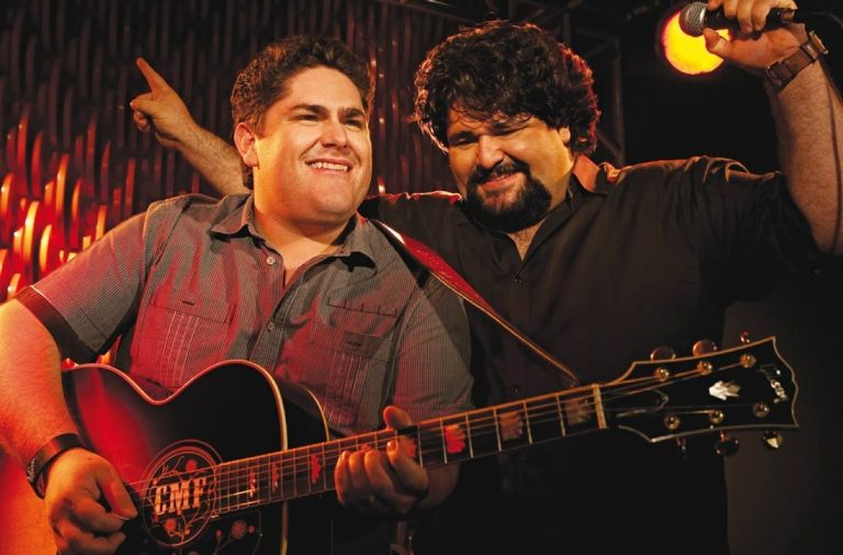 César Menotti & Fabiano lançam “Menotti’s Pop – Vol. 1”