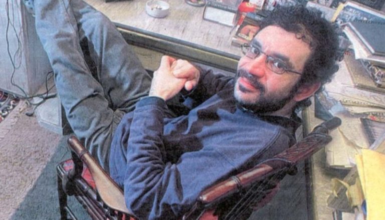25 anos da morte de Renato Russo: relembre carreira e vida do cantor e compositor