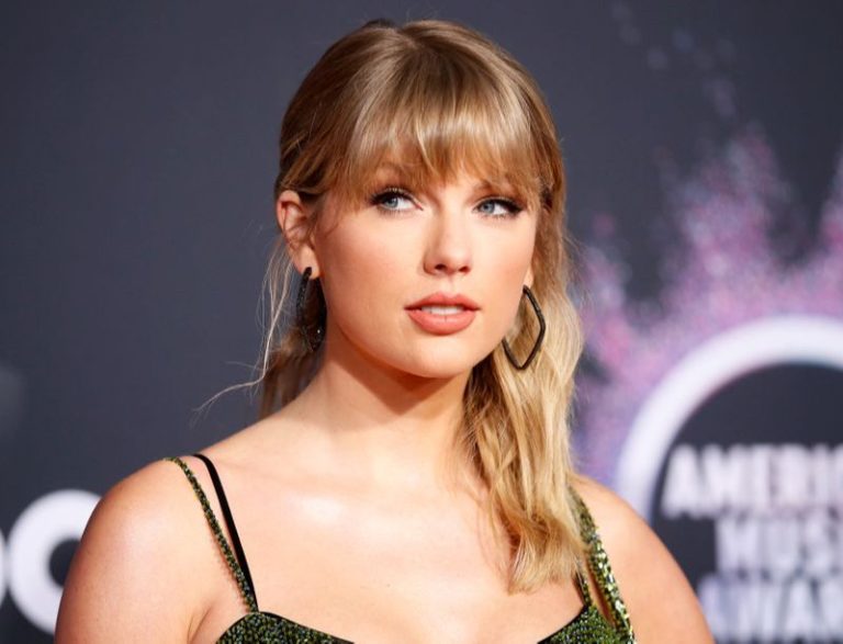 Taylor Swift! 3 álbuns com 3 bilhões de streams no Spotify