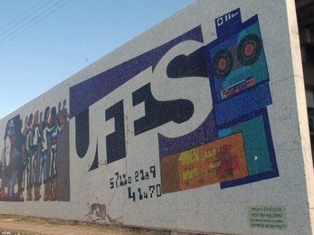 Ufes retoma aula presencial para 2.500 alunos nesta quarta