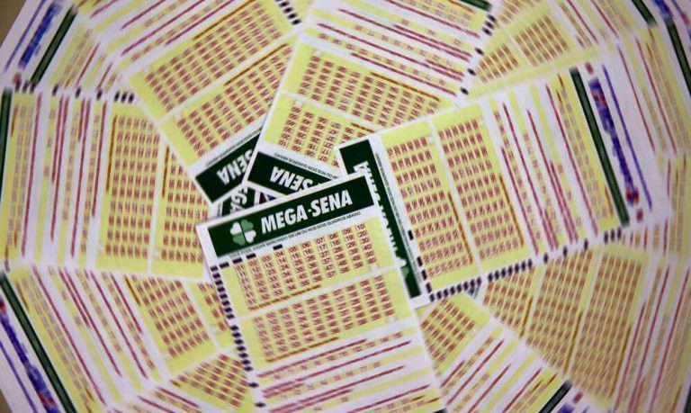 Mega-Sena sorteia nesta quarta superprêmio de R$ 65 milhões