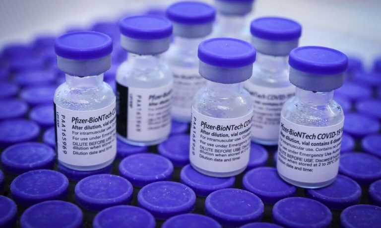 Vacina da Pfizer contra Covid tem eficácia de 100% para jovens de 12 a 15 anos