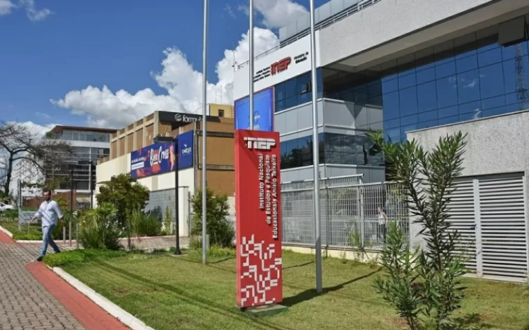 Pedido de demissão em massa no instituto responsável pelo Enem