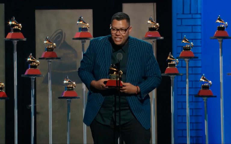 Cantor de Cachoeiro, Anderson Freire vence Grammy Latino pela segunda vez