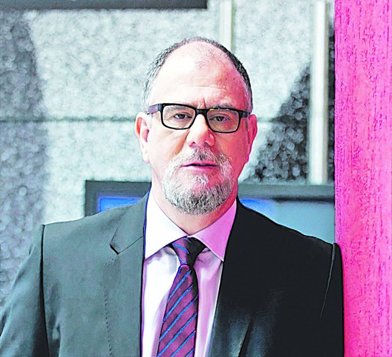 “Prejuízo na formação só será recuperado em 2030”, diz doutor em educação