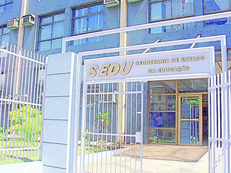 Inscrição para processo seletivo da Secretaria de Educação termina nesta terça