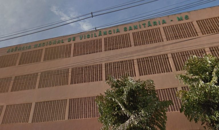 Anvisa amplia ações para verificar comprovação vacinal em fronteiras