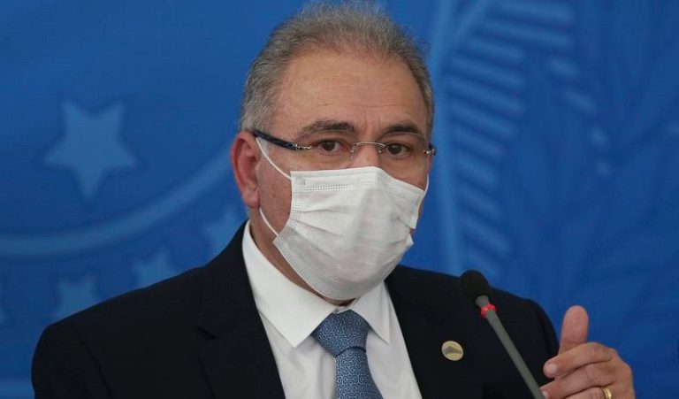 Queiroga diz que vai recomendar vacinação de crianças contra Covid só com prescrição