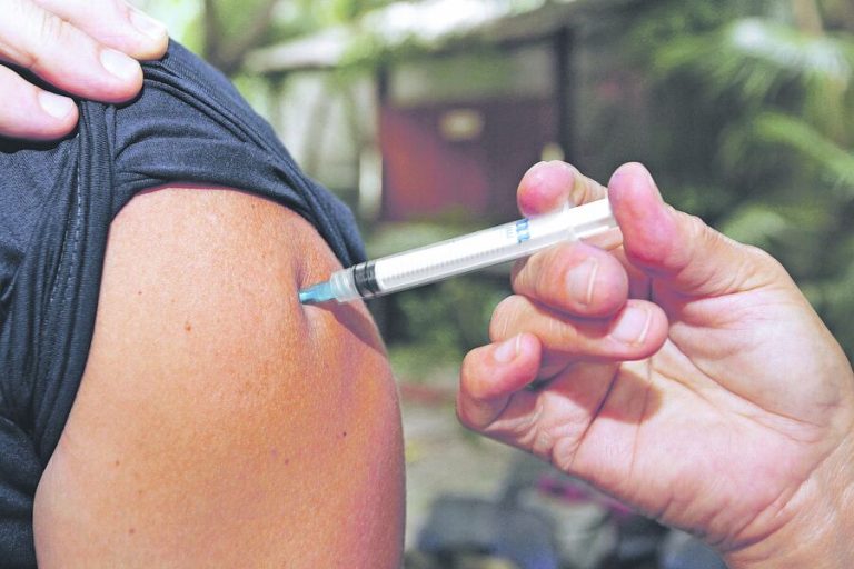 Serra abre agendamento com 4.650 doses de vacina contra covid